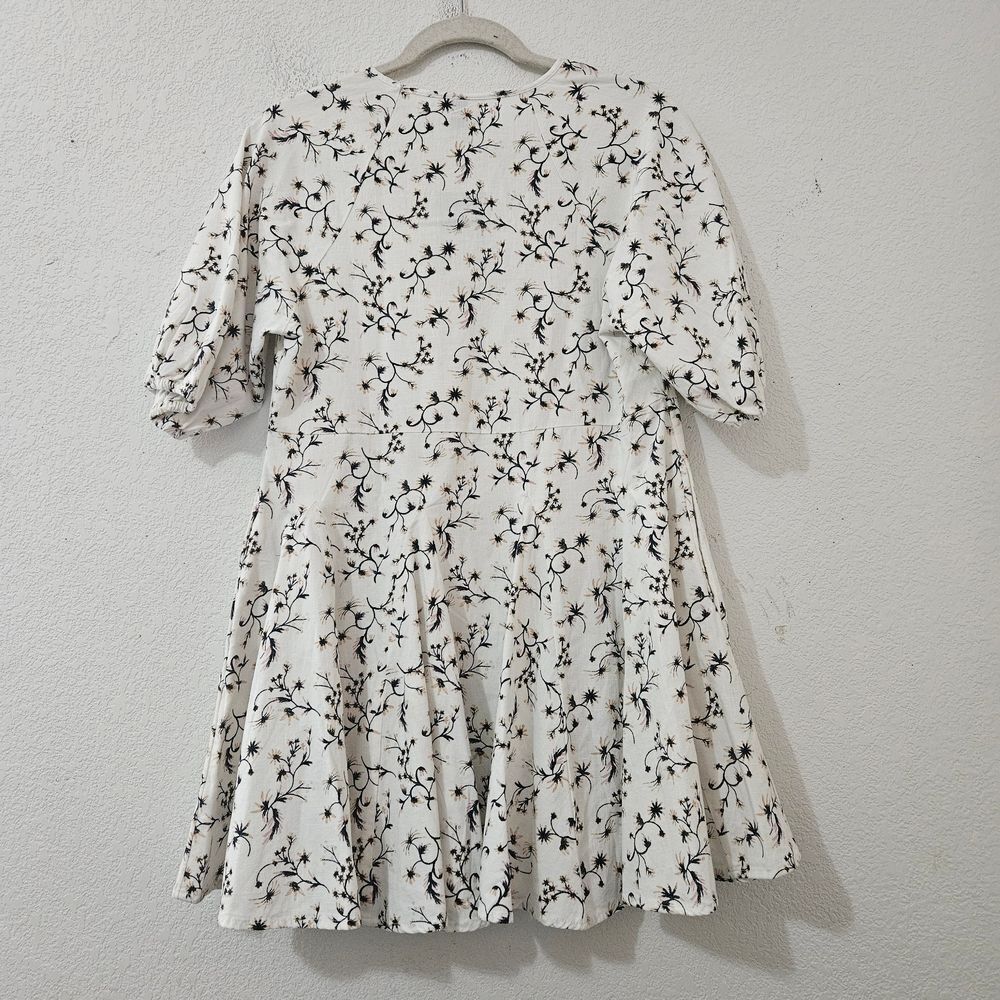 Universal Thread Mini Dress - Picture 4 of 7